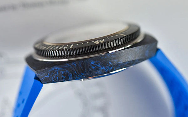 雷达手表表壳破裂解决技巧是什么